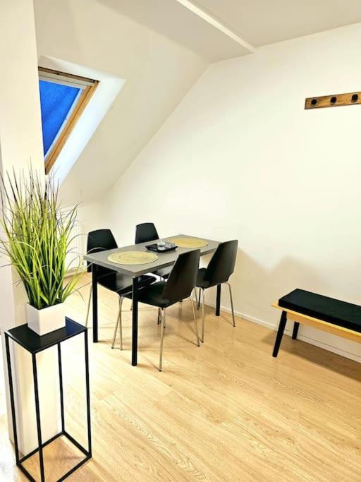 Bird Home Room 14 Klagenfurt am Woerthersee Bagian luar foto