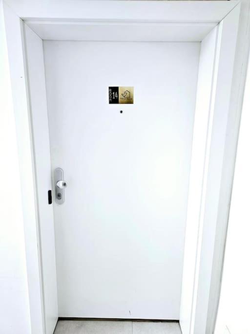 Bird Home Room 14 Klagenfurt am Woerthersee Bagian luar foto