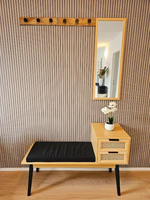 Bird Home Room 14 Klagenfurt am Woerthersee Bagian luar foto